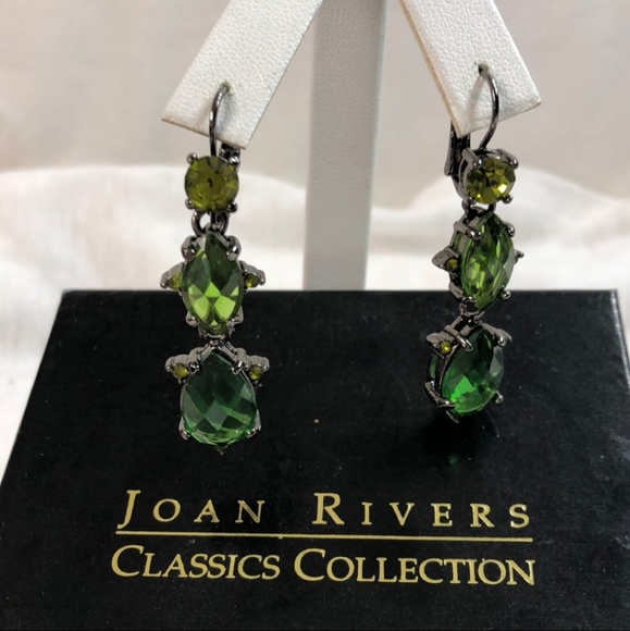 Joan Rivers Jewelry - Vintage Joan Rivers Goldtone Green Stone Earrings